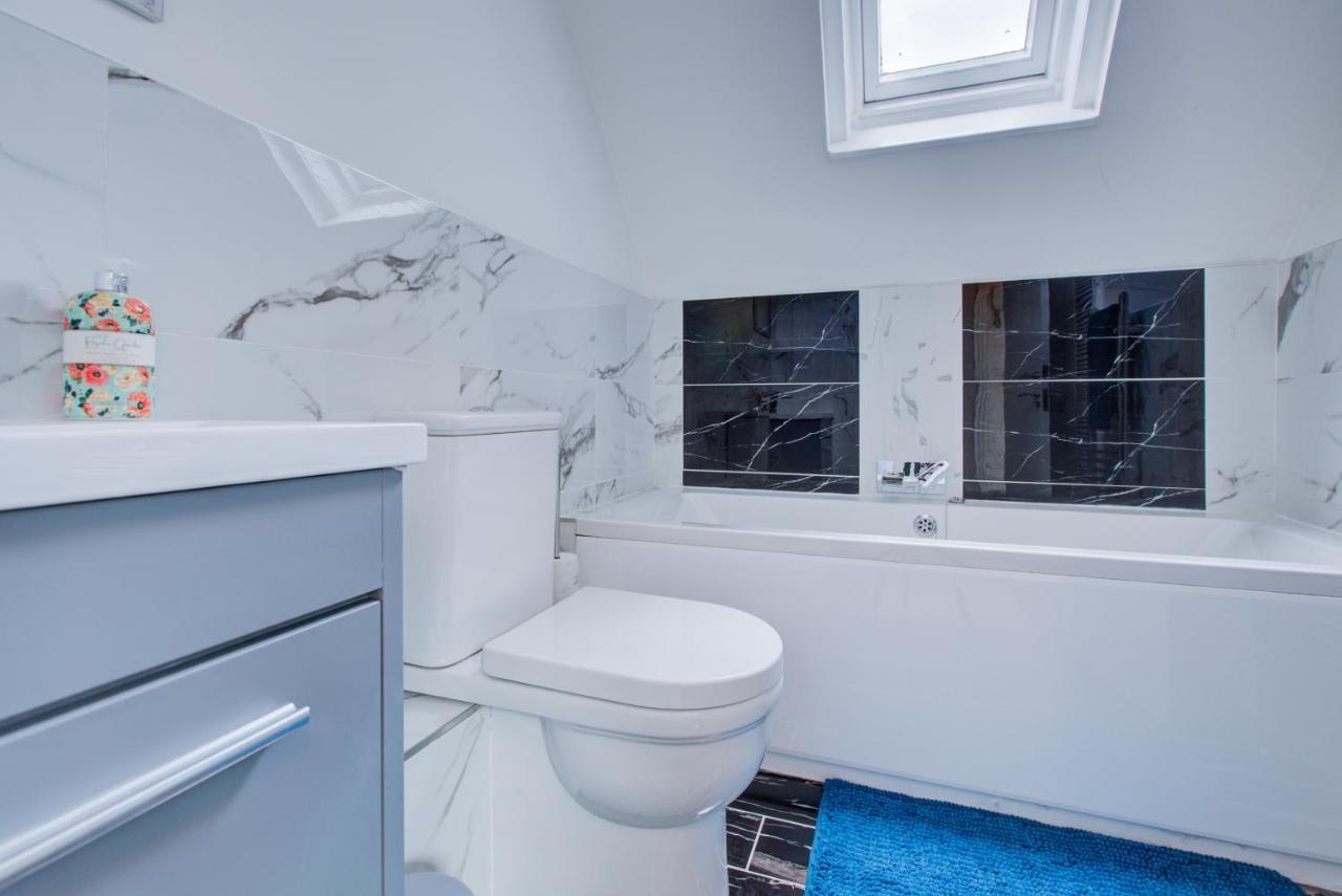 Luxury 3 Bedroom Apartment Close To Beach, Bournemouth & Meyrick Park Luaran gambar